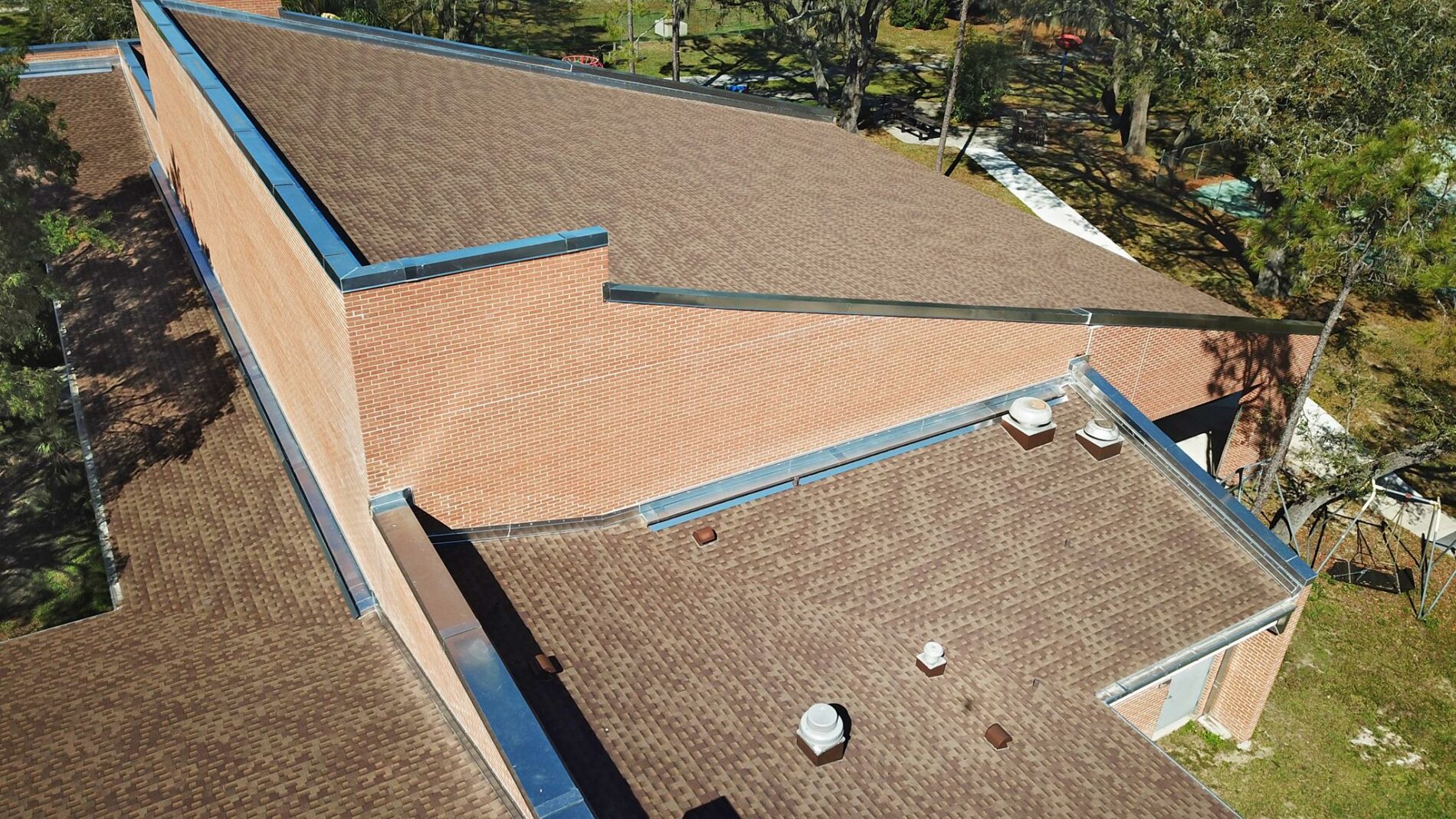 Venice roof installation near me